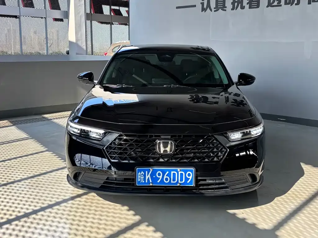Honda Accord 2024 из CN, фото 1