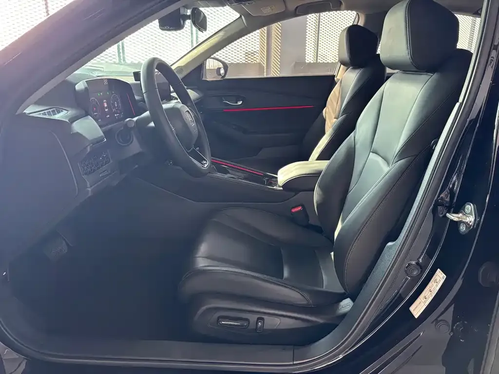 Honda Accord 2024 из CN, фото 9