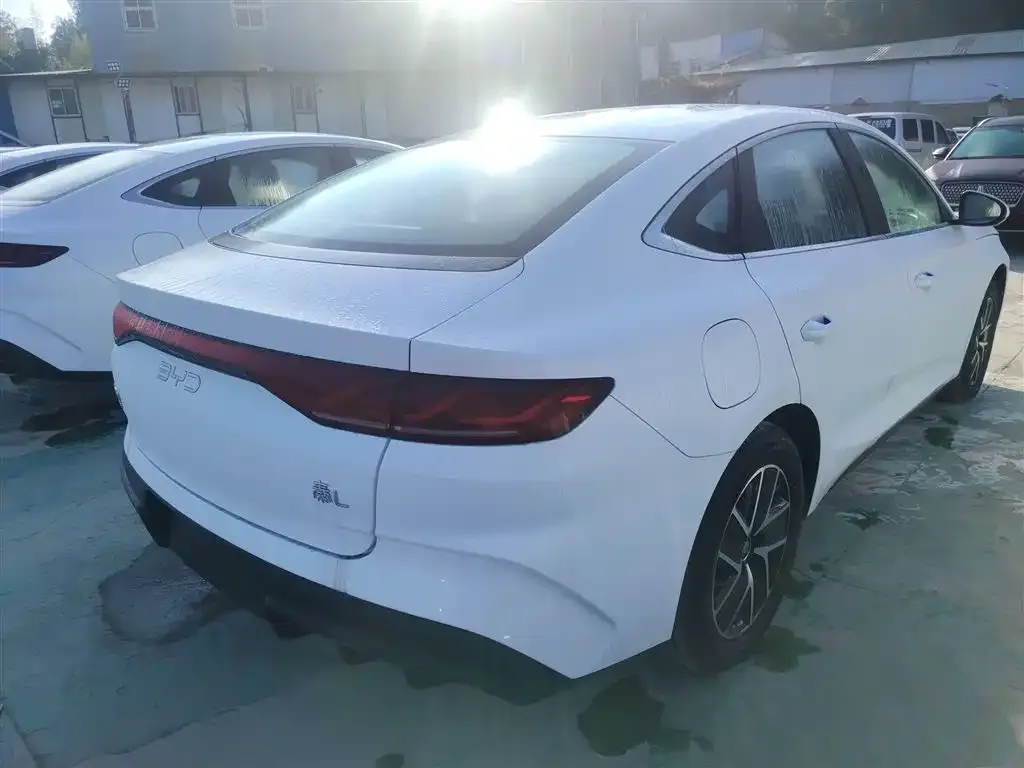 BYD Qin L 2025 из CN, фото 9