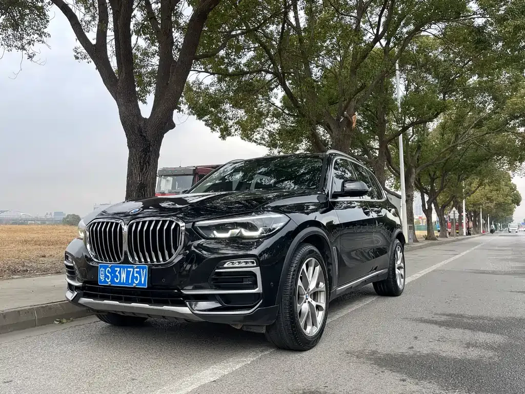 BMW X5 (Import)