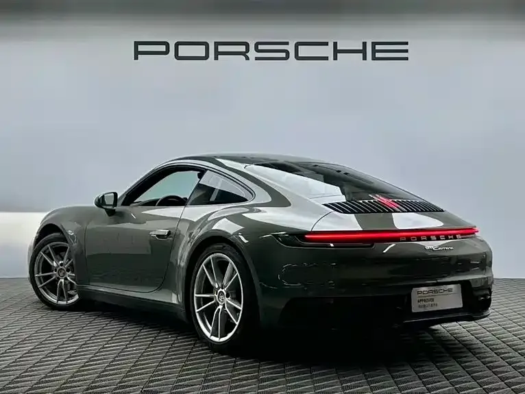 Porsche 911 2021 из CN, фото 4