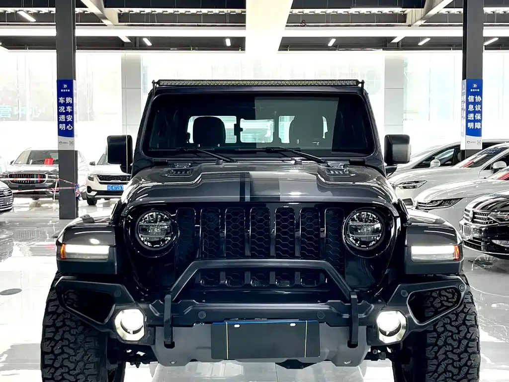 Jeep Gladiator 2023 из CN, фото 6