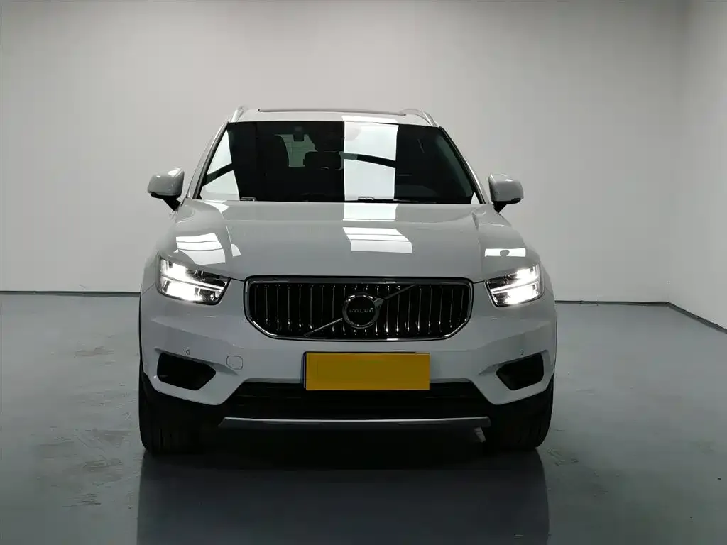 Volvo XC40 2021 из CN, фото 5