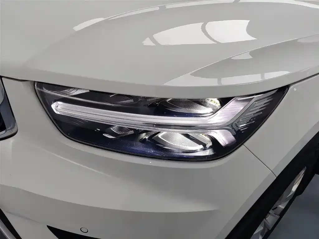 Volvo XC40 2021 из CN, фото 8