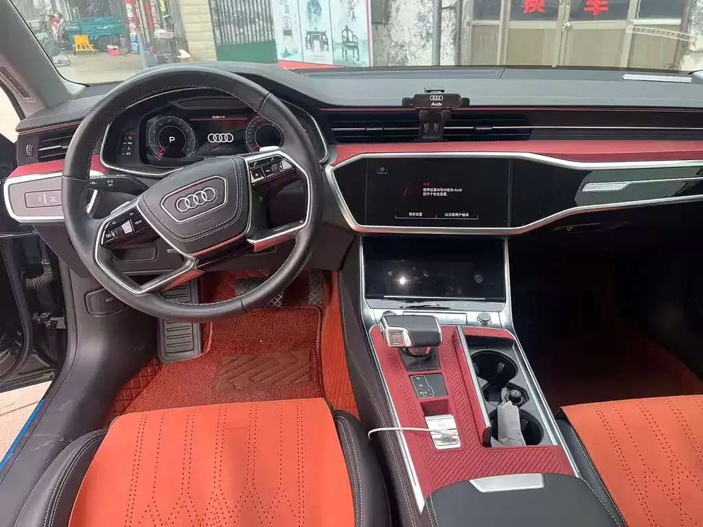 Audi A7L 2024 из CN, фото 7