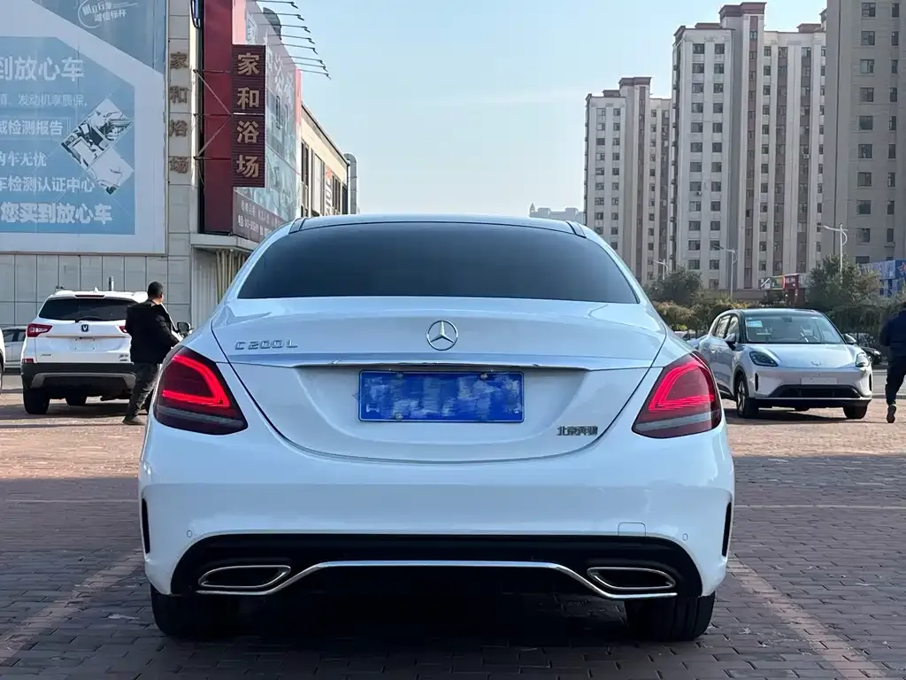 Mercedes-Benz C-Class — фото 10