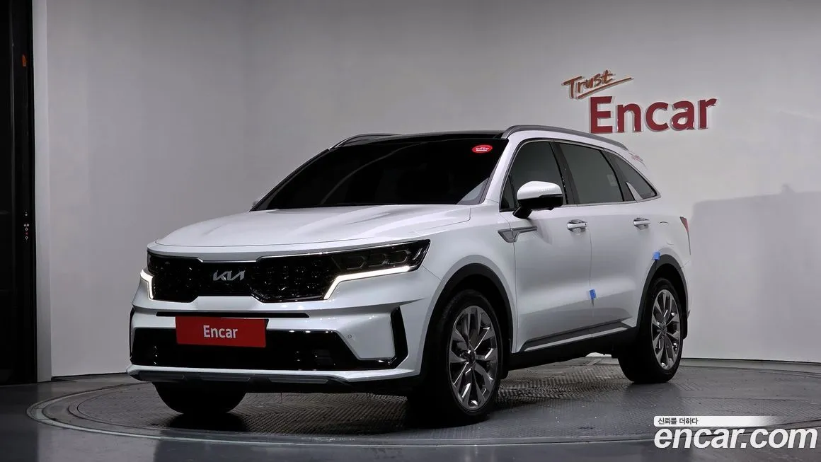 Kia Sorento — фото 1
