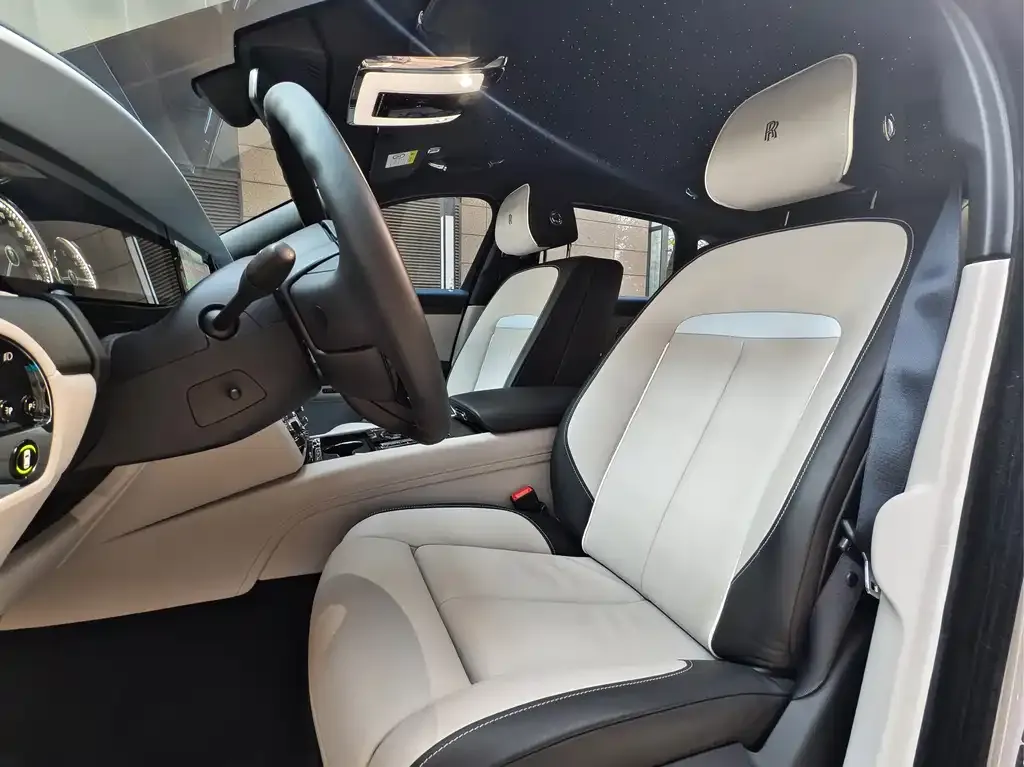 Rolls-Royce Ghost 2023 из CN, фото 6