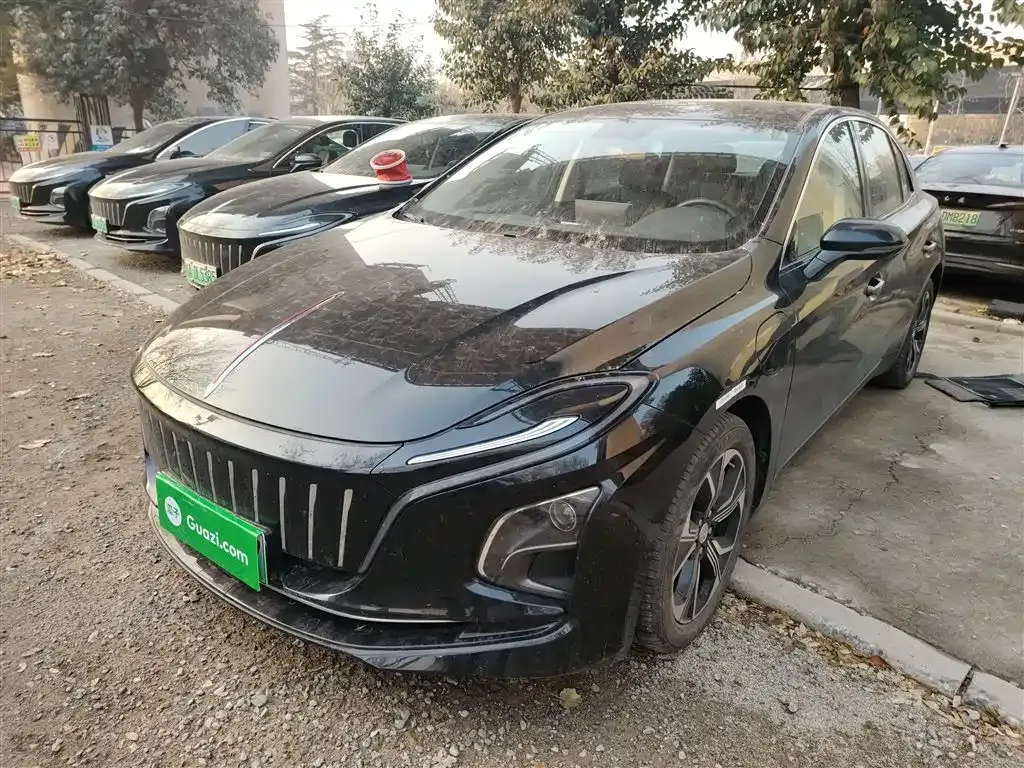 Hongqi E-QM5 2024 из CN, фото 1