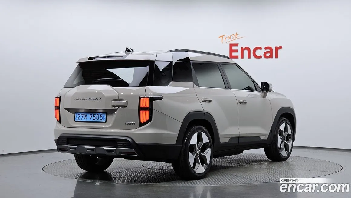 KG Mobility (Ssangyong) Torres 2024 из KR, фото 4