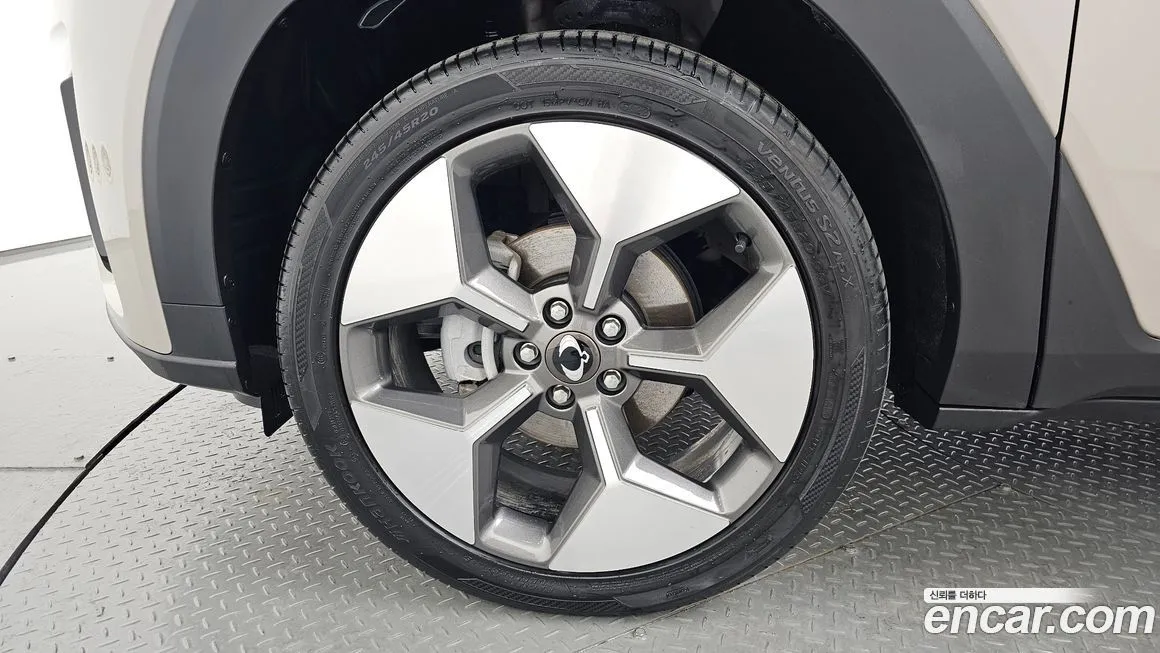 KG Mobility (Ssangyong) Torres 2024 из KR, фото 7
