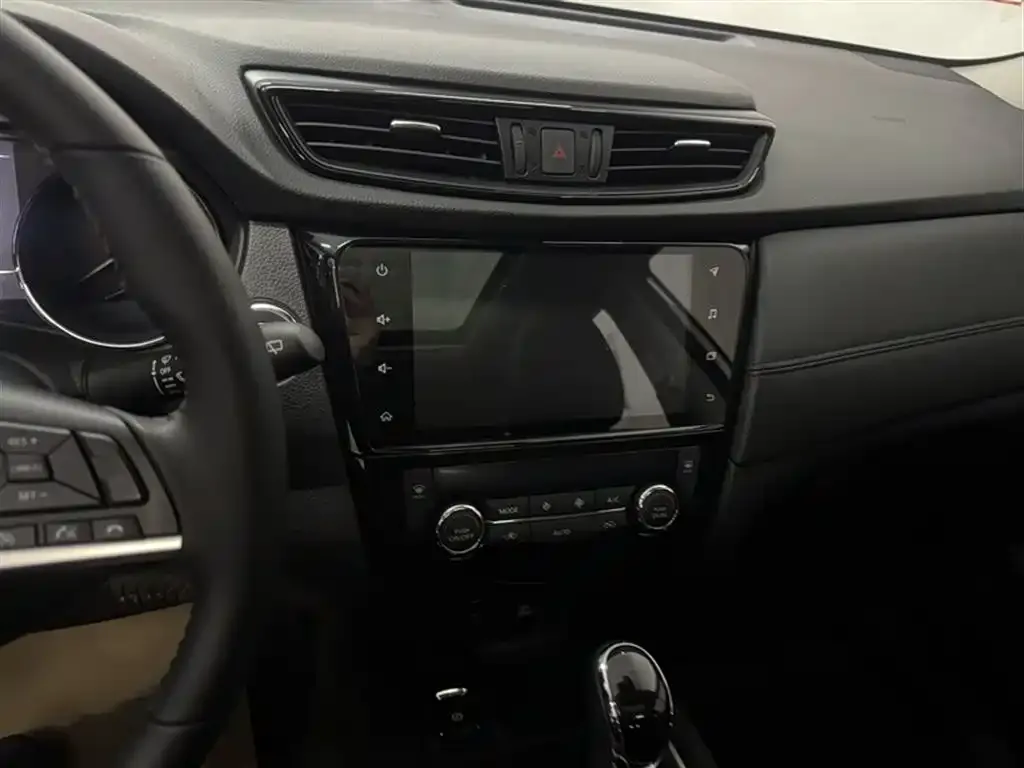 Nissan X-Trail 2023 из CN, фото 7