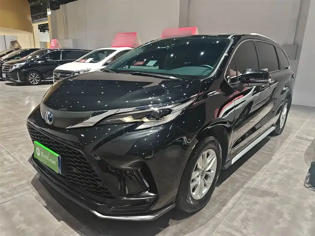Toyota Granvia 2023 из CN, фото 6