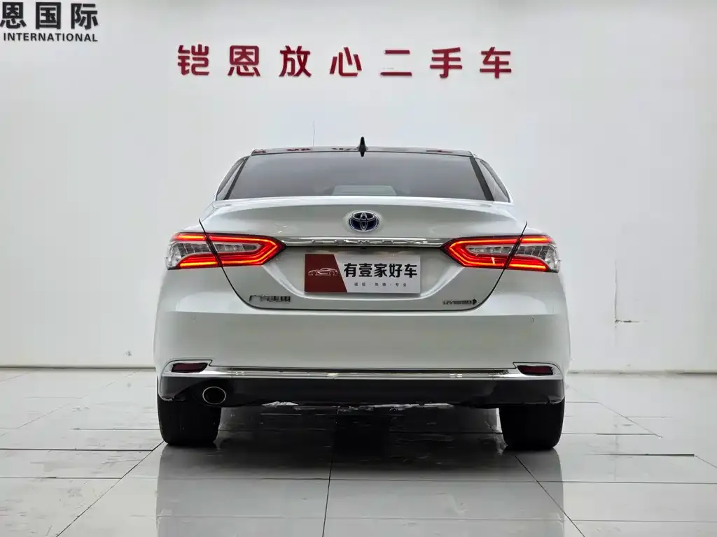Toyota Camry 2024 из CN, фото 8
