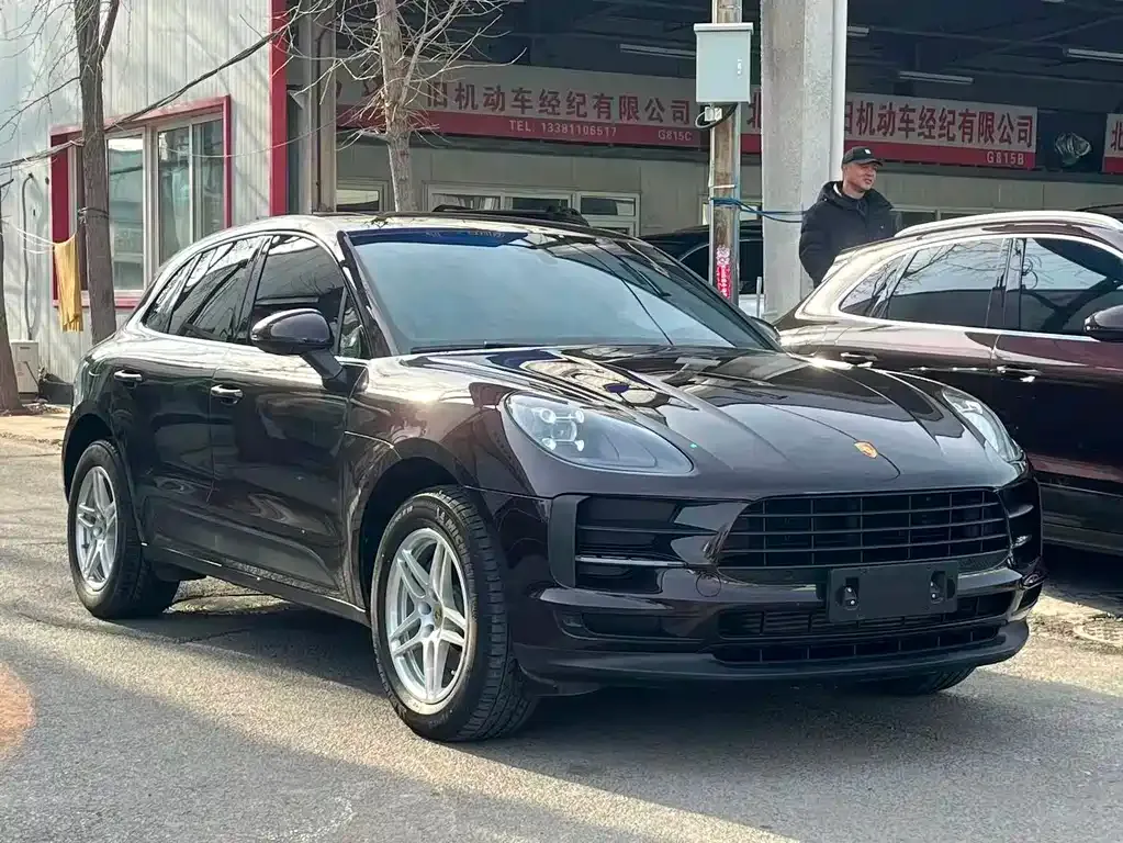 Porsche Macan — фото 8