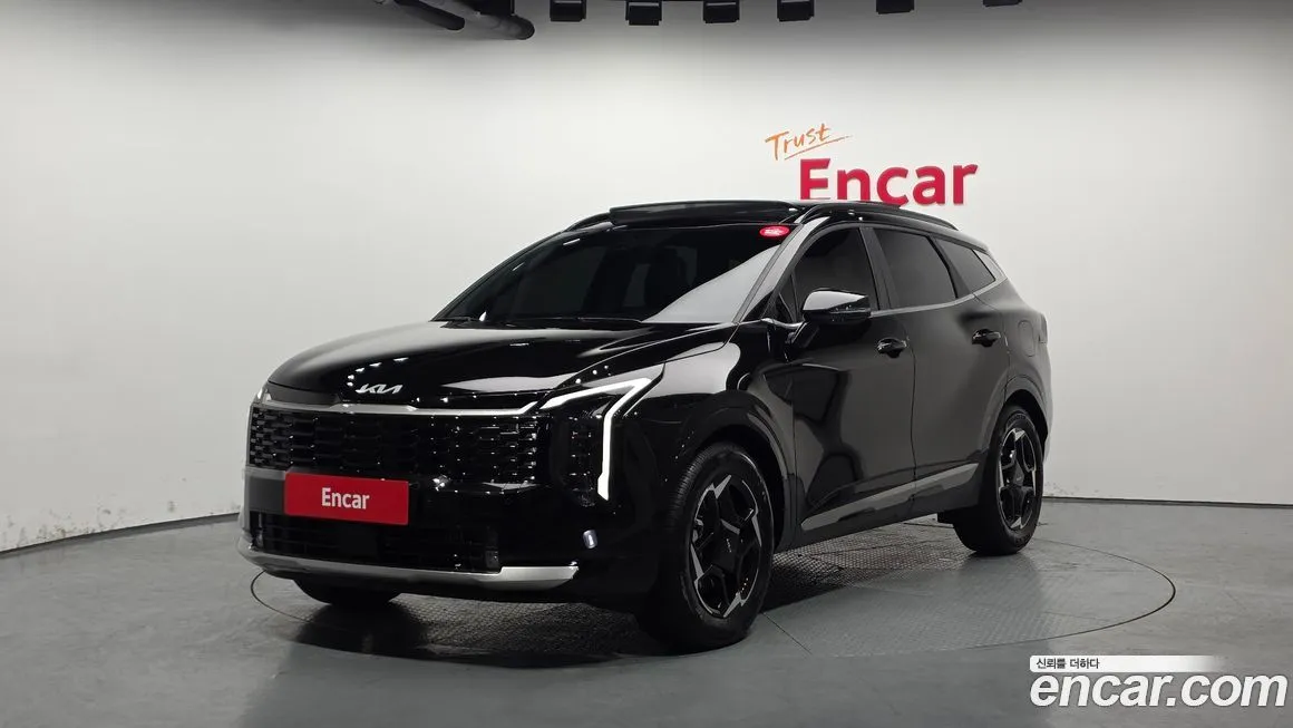 Kia Sportage — фото 1