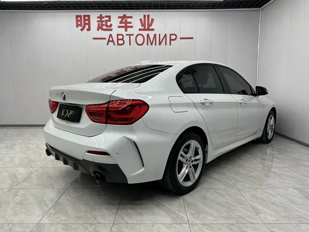 BMW 1 Series 2021 из CN, фото 7