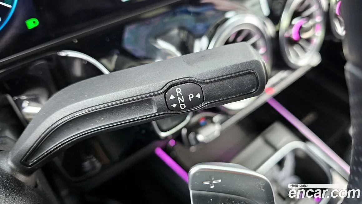 Mercedes-Benz EQA 2023 из KR, фото 2