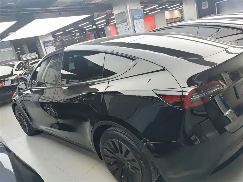 Tesla Model Y 2022 из CN, фото 5