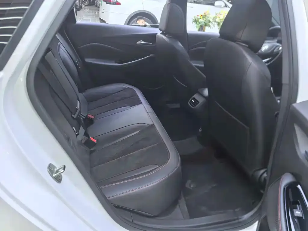 Buick Verano 2024 из CN, фото 7