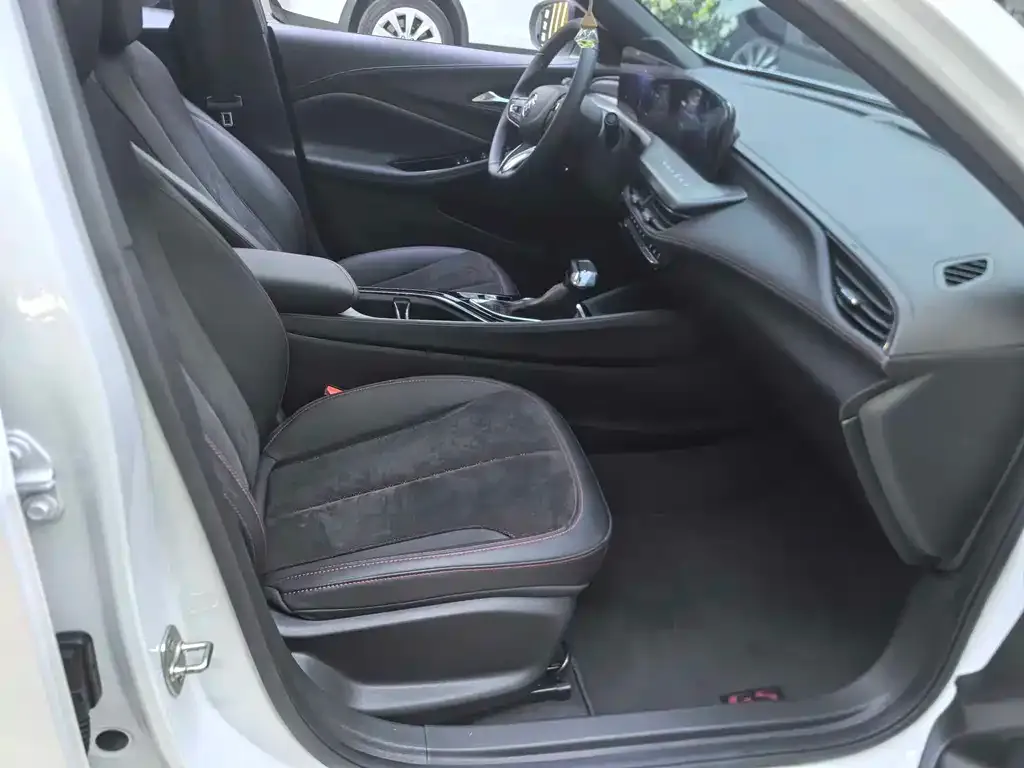 Buick Verano 2024 из CN, фото 8