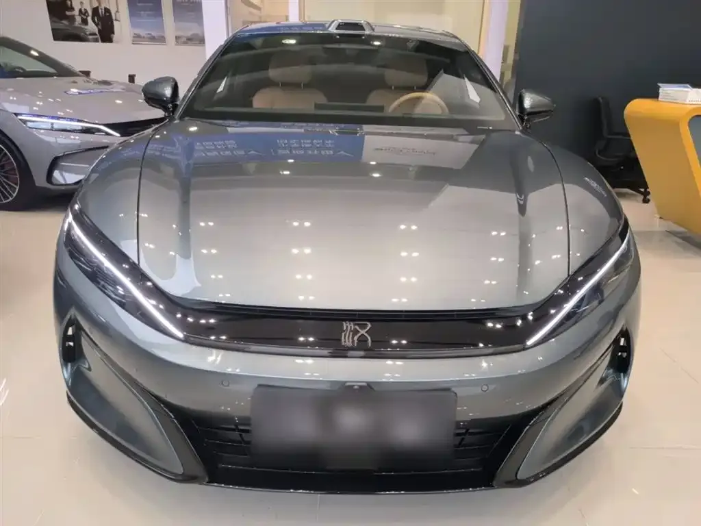 [object Object] 汉L 2025 из CN, фото 3