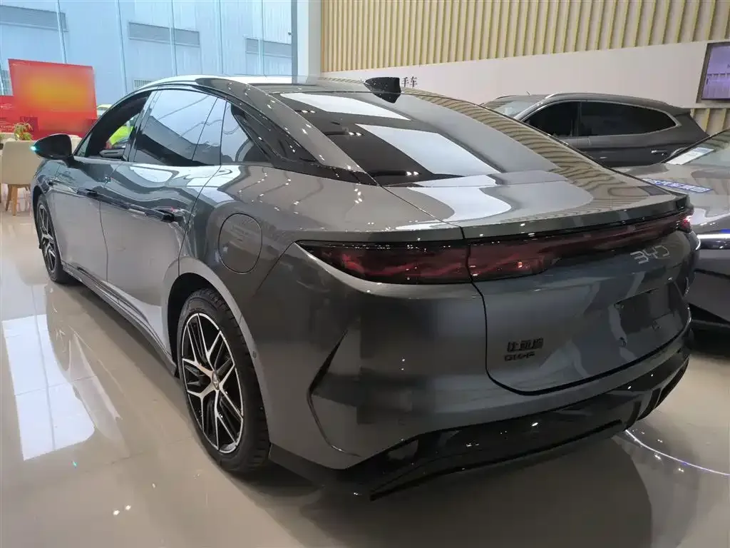 [object Object] 汉L 2025 из CN, фото 5