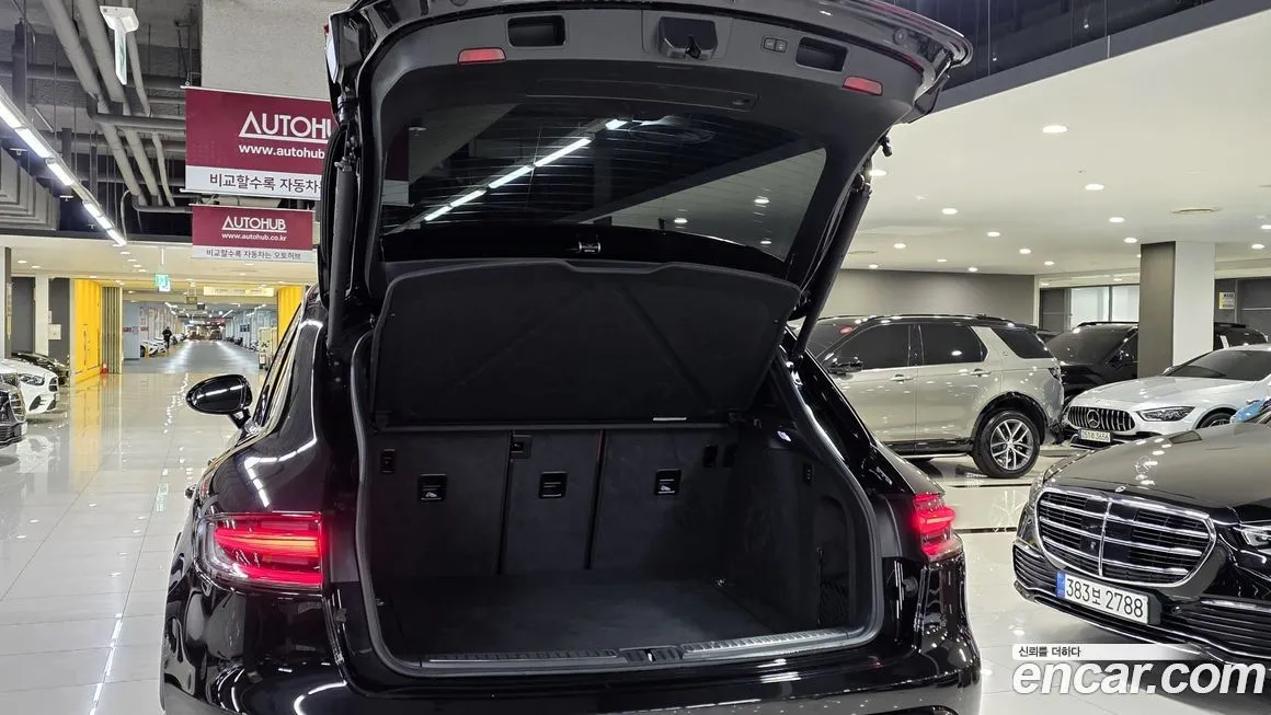 Porsche Macan 2022 из KR, фото 2