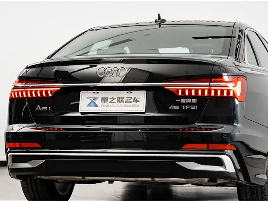Audi A6L 2024 из CN, фото 6