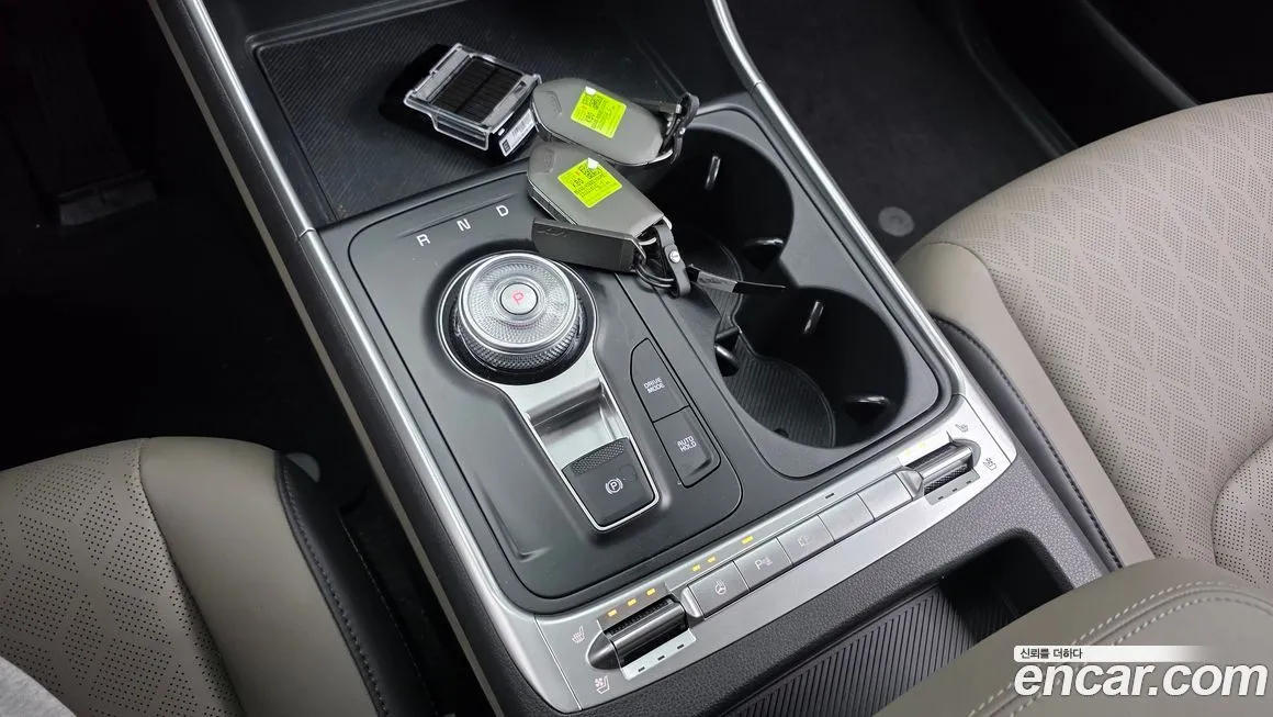 Kia Carnival — фото 10