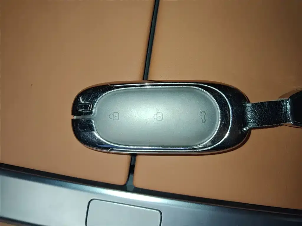 Li Auto L8 2023 из CN, фото 8