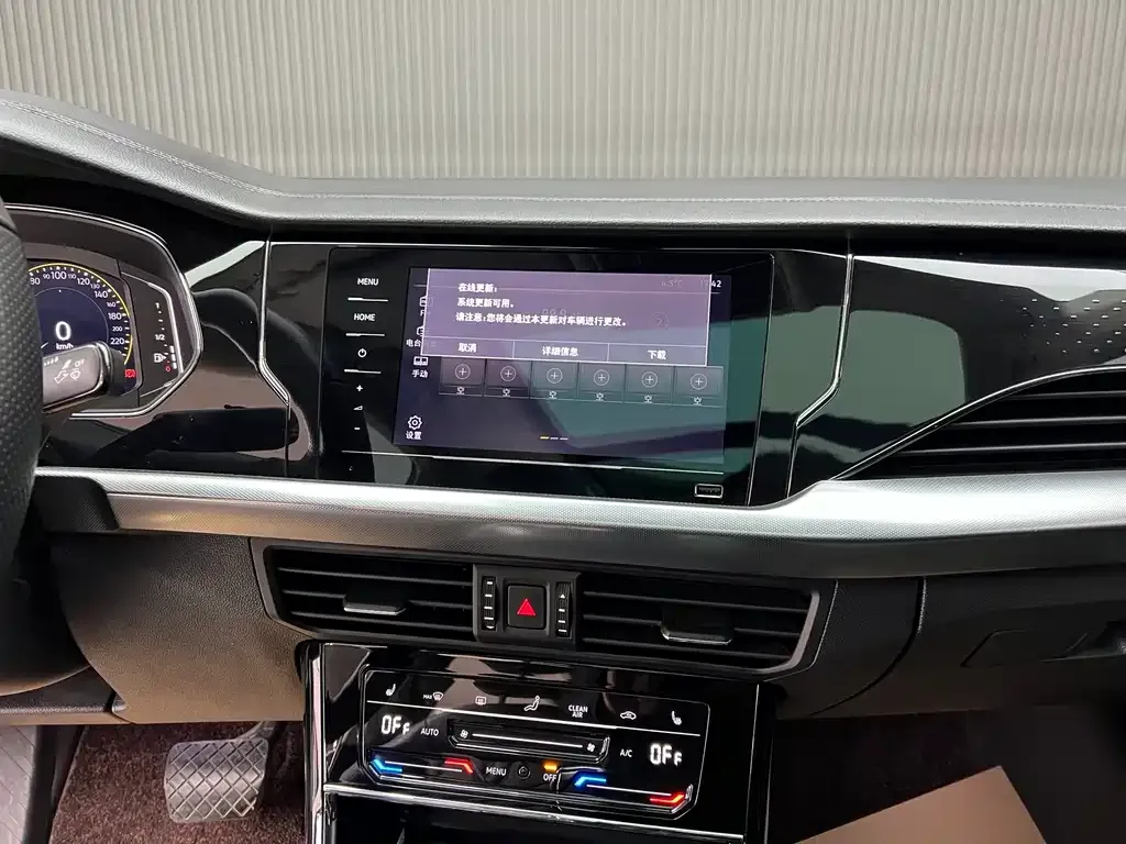 Volkswagen Passat 2023 из CN, фото 8