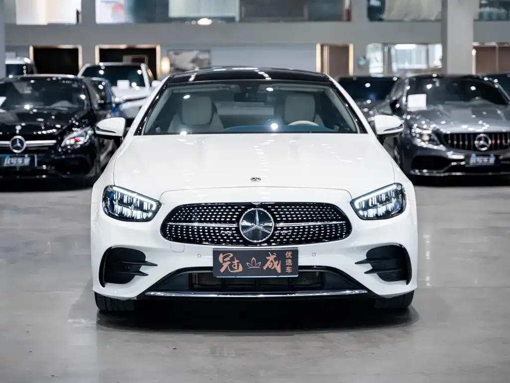 Mercedes-Benz E-Class (Import) — фото 10