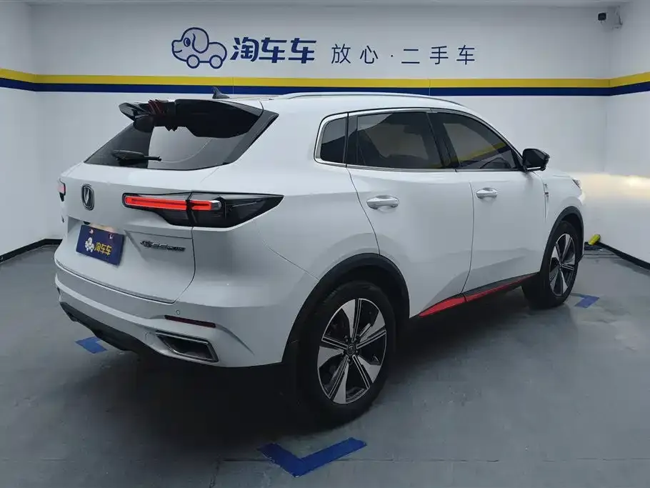 Changan CS55PLUS — фото 3
