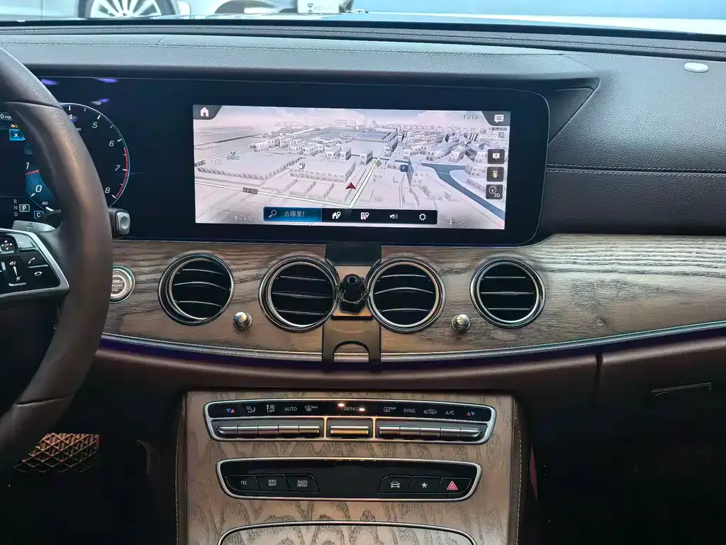 Mercedes-Benz E-Class 2023 из CN, фото 7