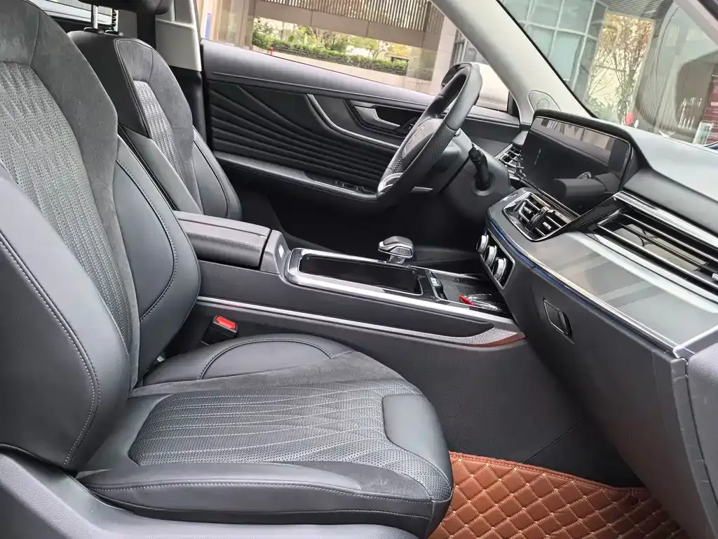 Hongqi HS5 2023 из CN, фото 4