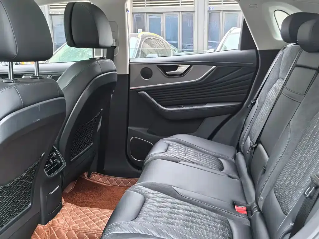 Hongqi HS5 2023 из CN, фото 7