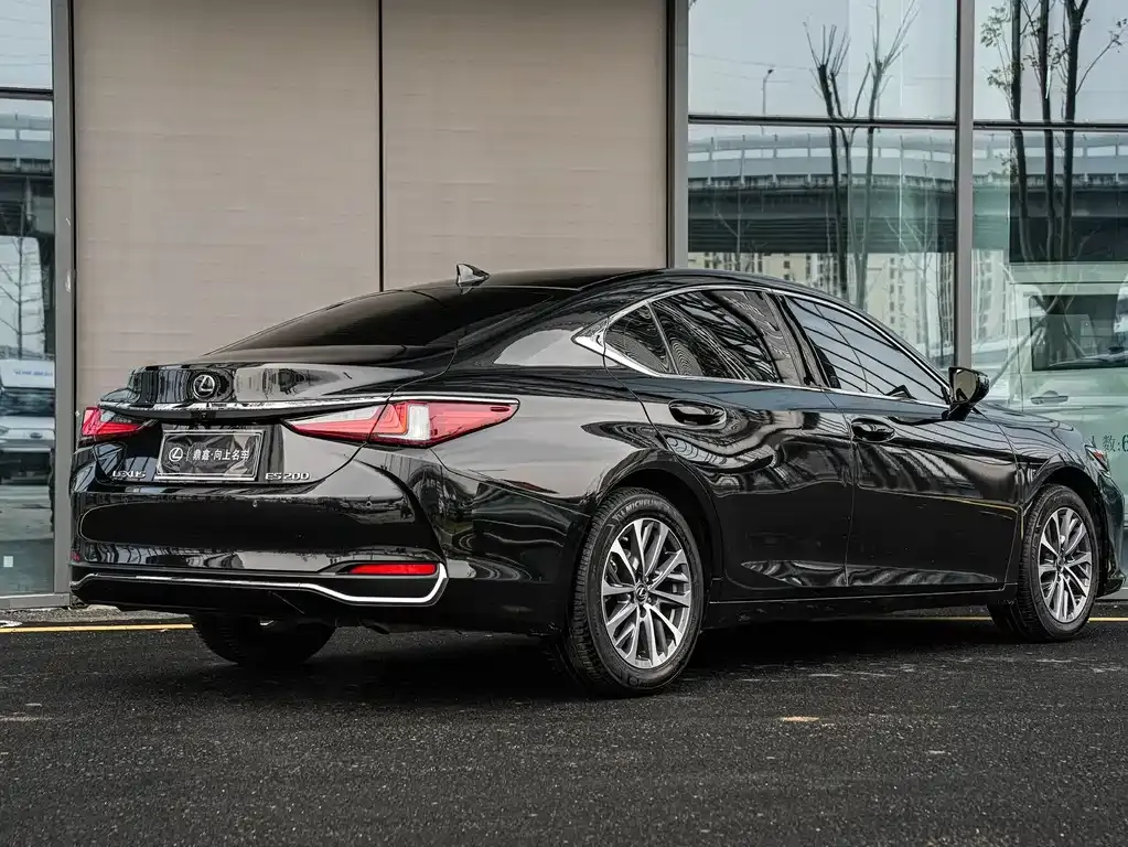 Lexus ES 2022 из CN, фото 3