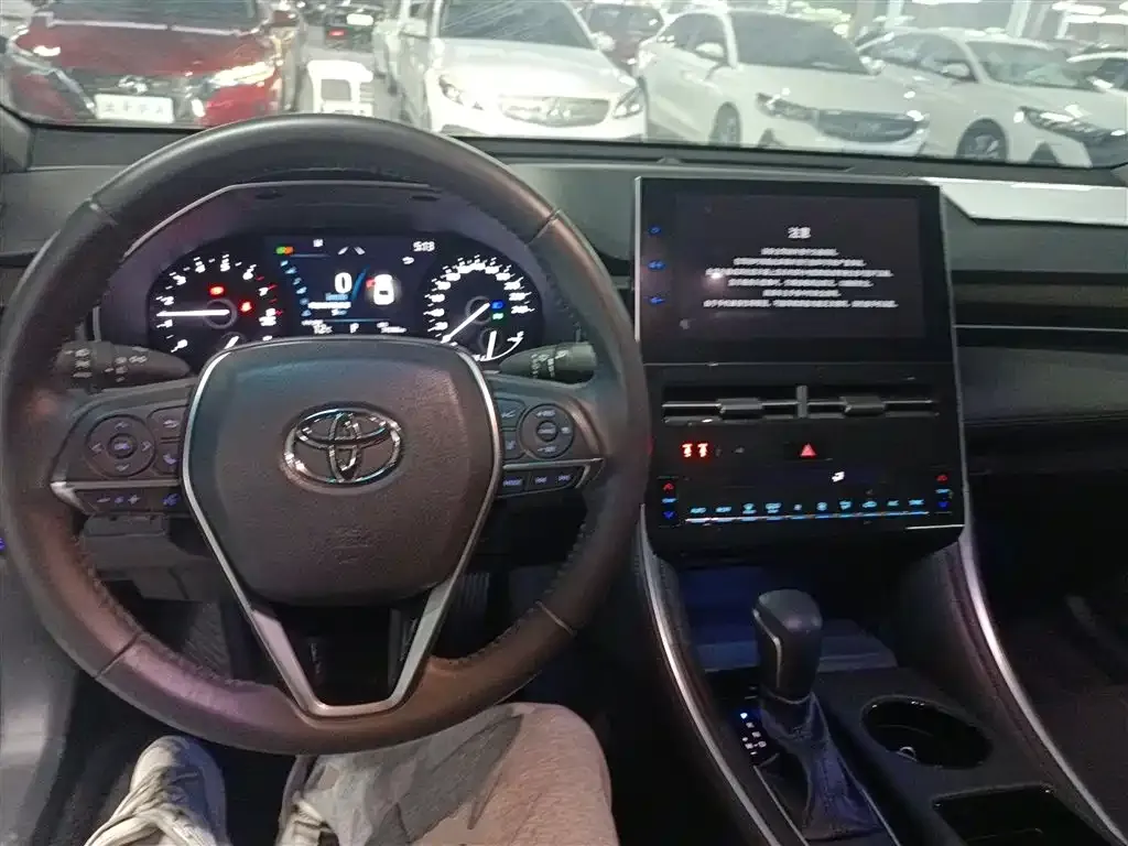 Toyota Avalon 2023 из CN, фото 8