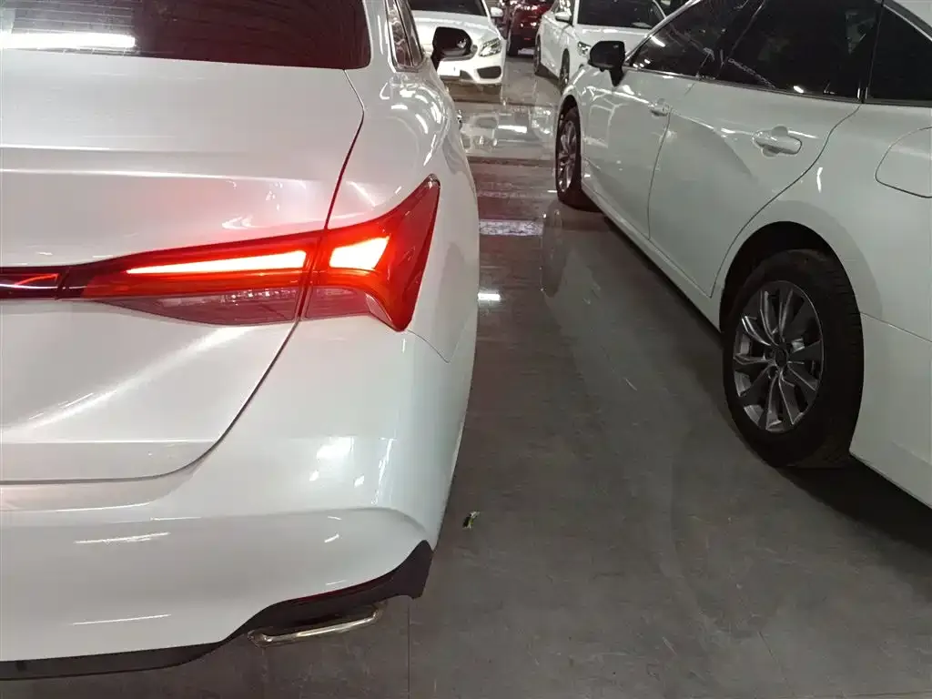 Toyota Avalon 2023 из CN, фото 4