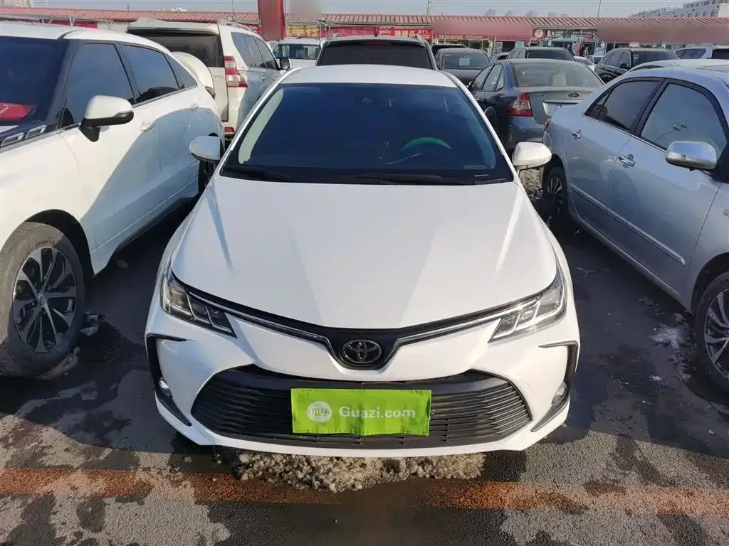 Toyota Corolla 2023 из CN, фото 7