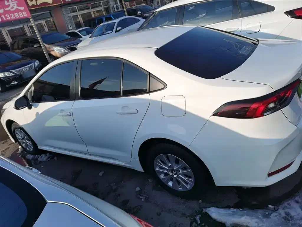 Toyota Corolla 2023 из CN, фото 6