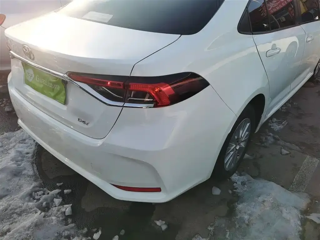 Toyota Corolla 2023 из CN, фото 10