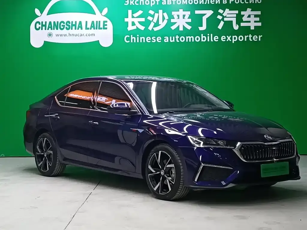 Skoda Octavia 2022 из CN, фото 8