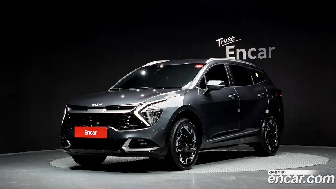 Kia Sportage — фото 1