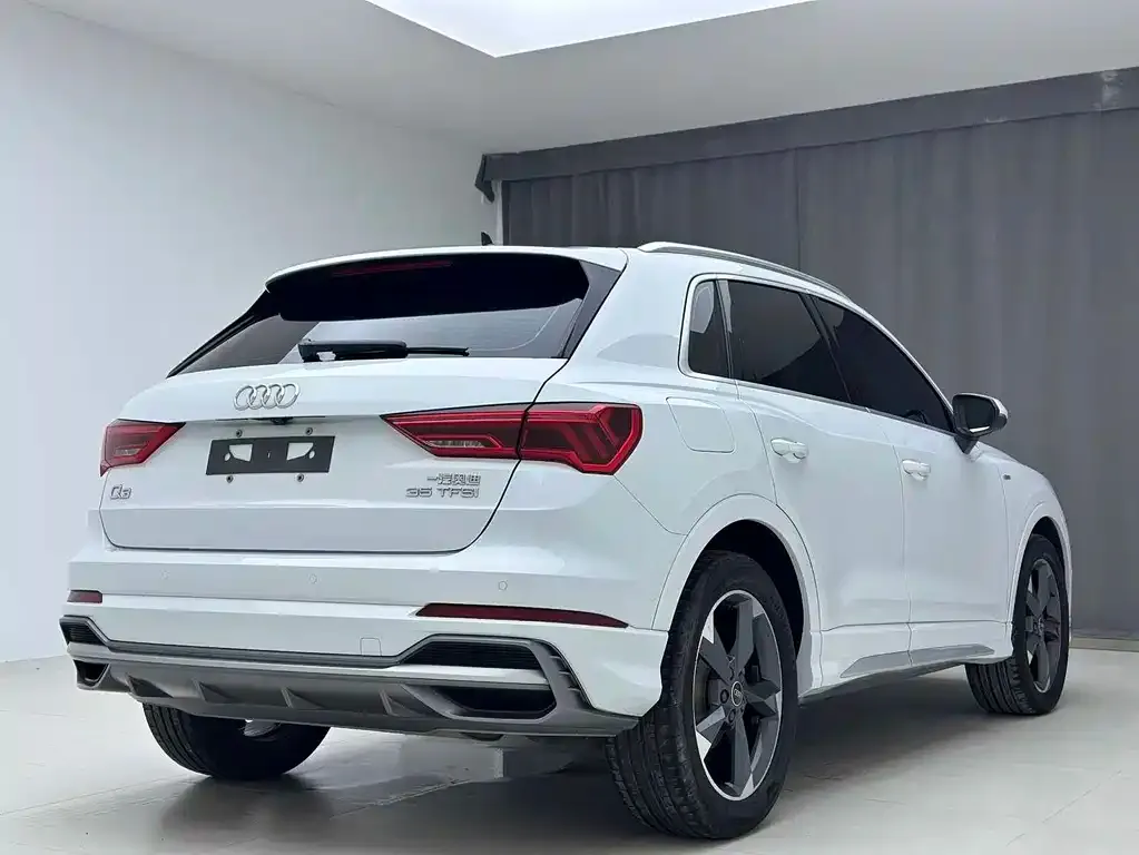 Audi Q3 2022 из CN, фото 5