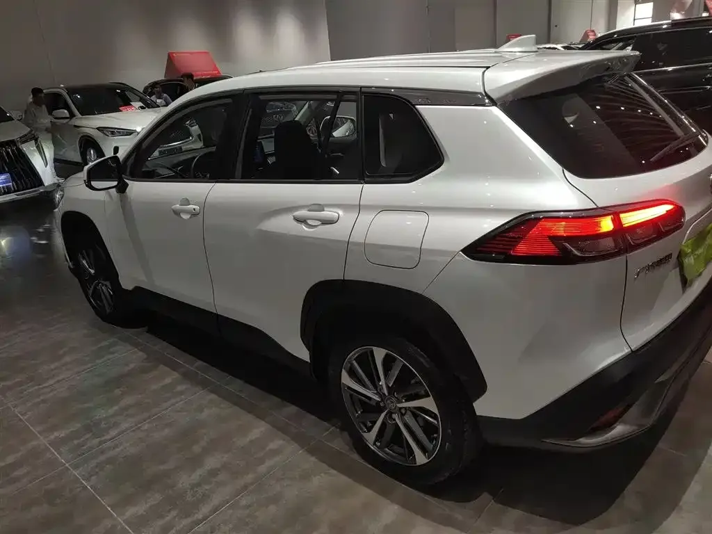 Toyota Frontlander 2022 из CN, фото 8