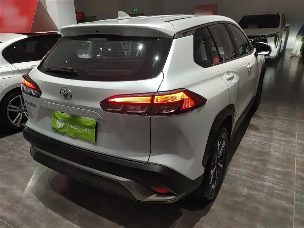 Toyota Frontlander 2022 из CN, фото 10
