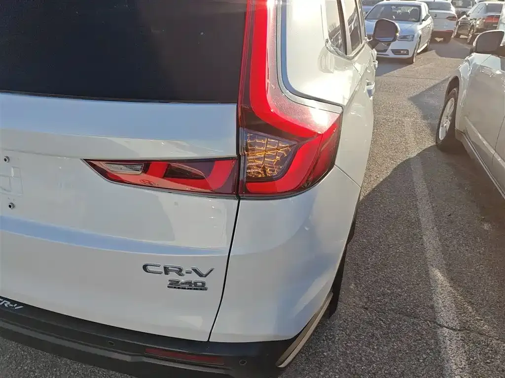 Honda CR-V 2023 из CN, фото 3