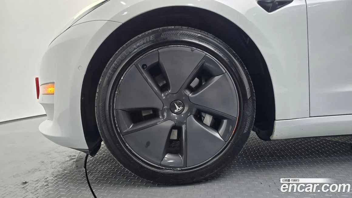 Tesla Model 3 2021 из KR, фото 6